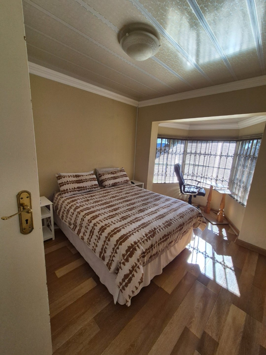 To Let 4 Bedroom Property for Rent in Universitas Ridge Free State
